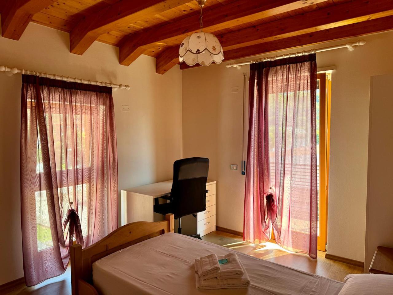 Apartamento Ai Fol 6 - Stazione E Centro Feltre Exterior foto